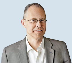 Matthew Kurbat, PhD, CFA, iA Gestion mondiale d’actifs inc.